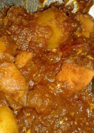 A picture of Chicken kosha.