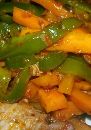 A picture of Smoked Turkey Stir Fry.
