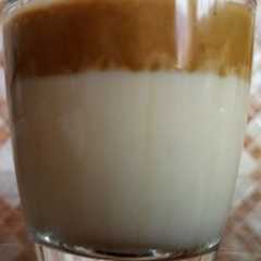 A picture of Dalgona Coffee.