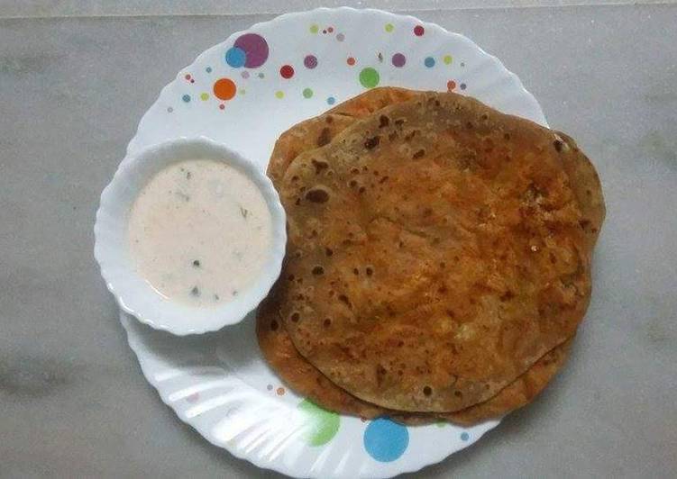 Recipe of Tasty Paneer Paratha with Carrot Raita