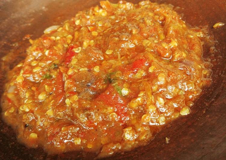 Resep Sambal  Terasi  Maknyusss oleh Galuh Sulistyaning 