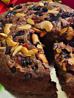 A picture of Eggless plum cake.