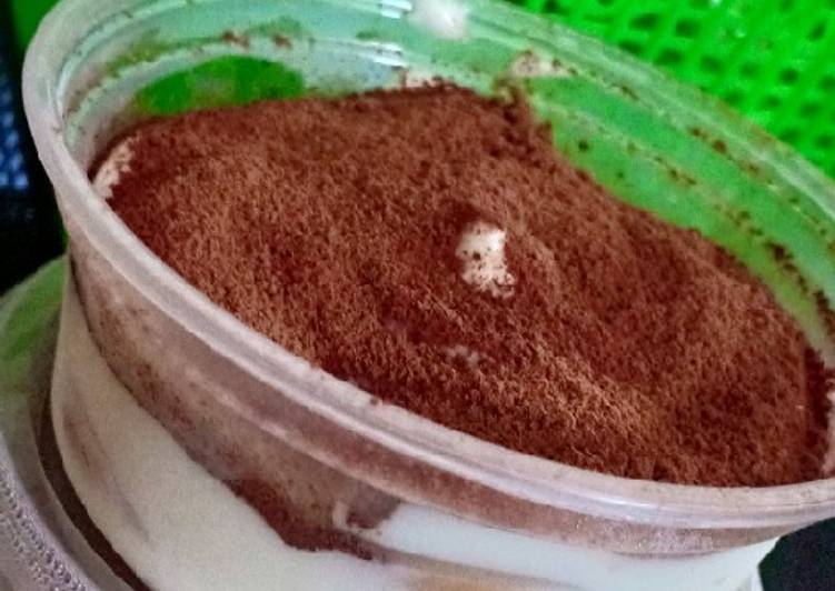 Cara Gampang Menyiapkan Tiramissu cup yang Bikin Ngiler