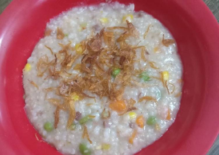 Cara Gampang Menyiapkan Bubur sayur kornet yang Enak Banget