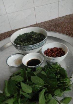 Hình của món Canh rau ngót nấu lạc chay.