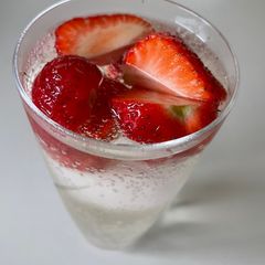 A picture of ‘Safternoon Strawberry Slidedown.