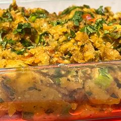 A picture of Aloo ka bharta.