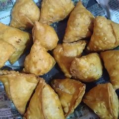 A picture of Samose.