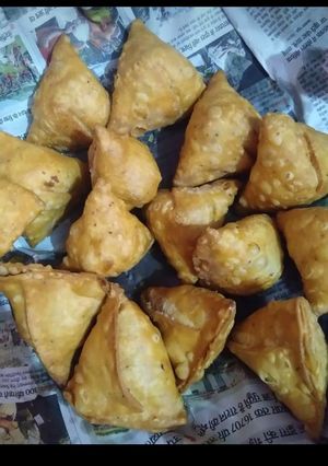 A picture of Samose.