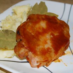 A picture of Tangy Marinated Pork Chops.