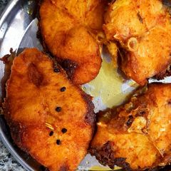 A picture of Fried Fish.