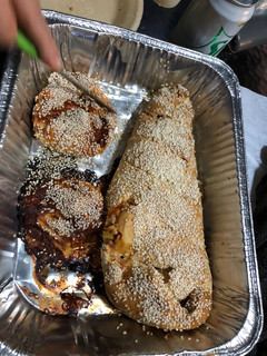 Una foto de Calzones de queso