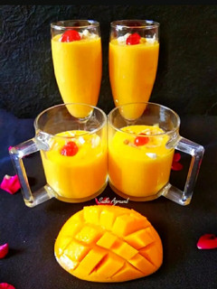 मैंगो मिल्क मलाई शेक (mango milk malai shake recipe in Hindi) रेसिपी मुख्य फोटो