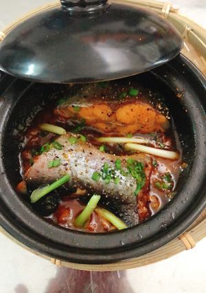 Hình của món Cá hú kho tộ !!!.