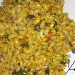 A picture of Fried macaroni.