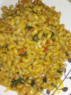 A picture of Fried macaroni.