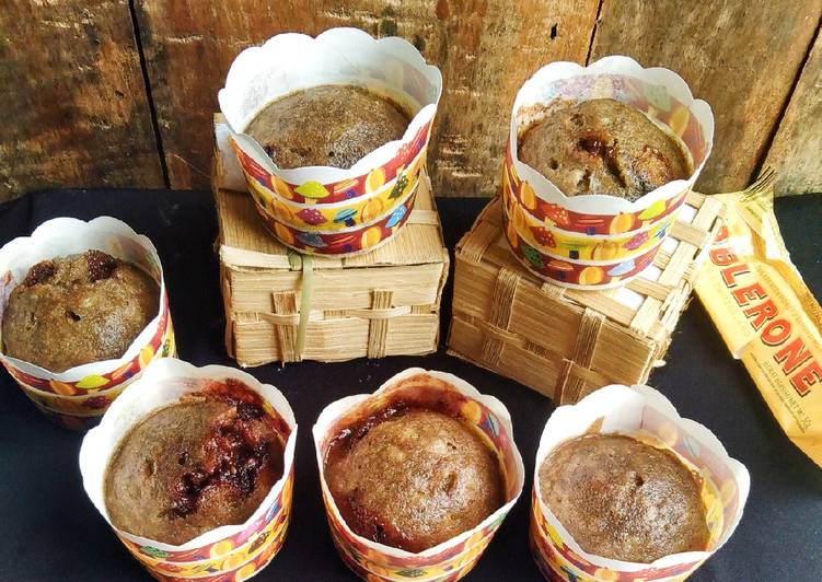Resep Banana muffin Toblerone🌻, Lezat