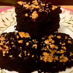 A picture of Brownies.