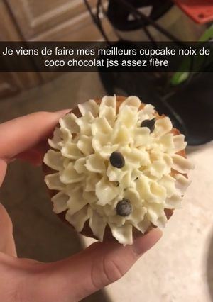 Une photo de Cupcake noix de coco chocolat