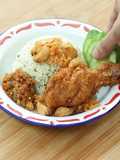 Resep Ayam Goreng Bawang Putih & Nasi Daun Jeruk (Resep Devina Hermawan)