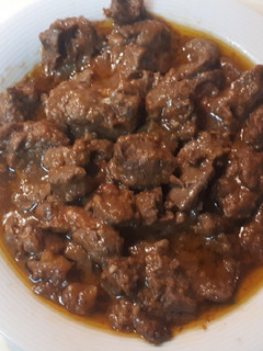 Una foto de Carne en salsa