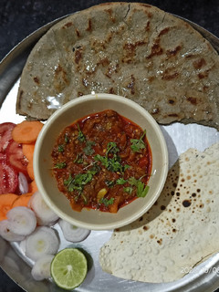 રીંગણા નો ઓળો (Ringan No Olo Recipe In Gujarati) રેસીપી મુખ્ય ફોટો