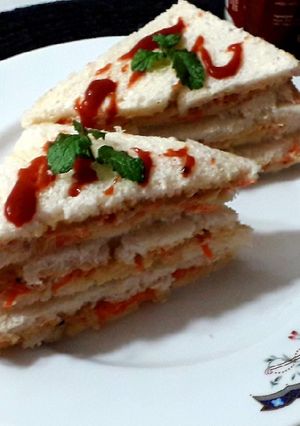 চিকেন স্যানডউইচ রেসিপির প্রধান ছবি