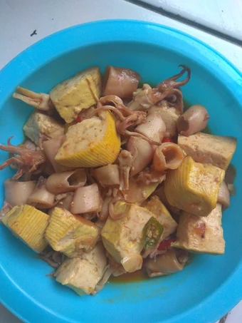 Langkah Mudah untuk Menyiapkan Resep  Cumi asin Pedas manis yang Enak Banget, Lezat