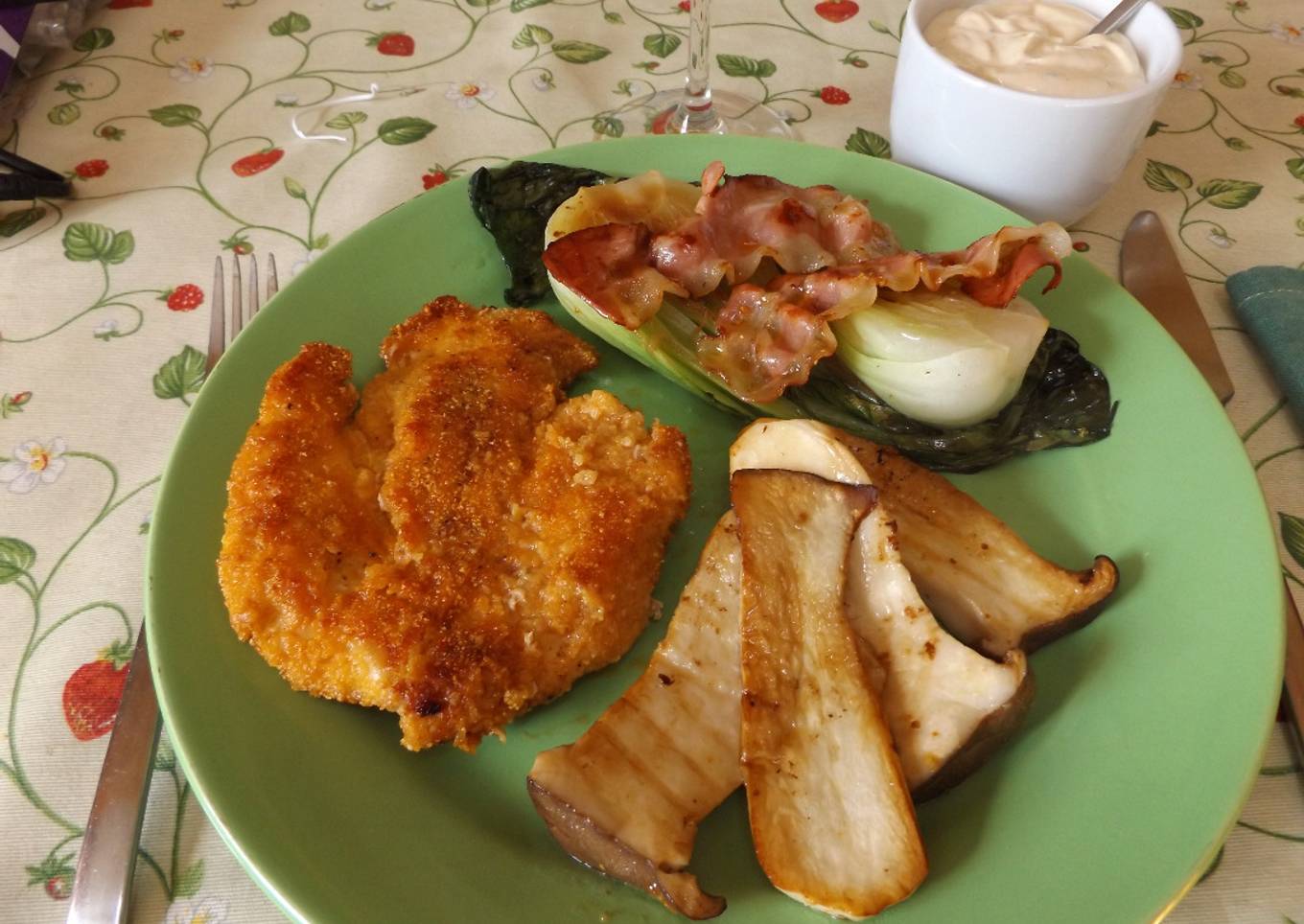 Chicken breasts beaten with polenta and paprika