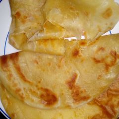 A picture of Soft layered Carrot chapatis.