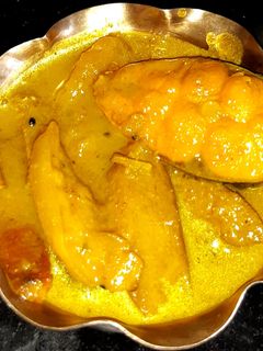 সবজি দিয়ে মাছের ঝোল (Vegetables Fish Curry recipe in bengali) রেসিপির প্রধান ছবি