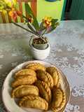 Pastel rougut bumbu rendang