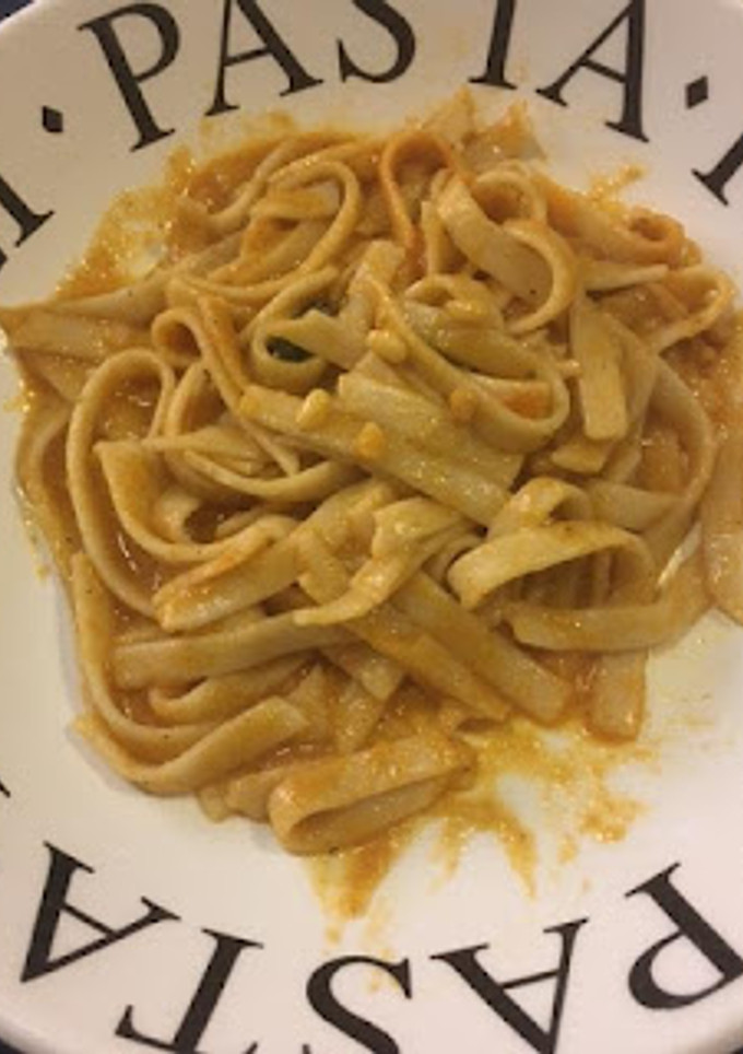 Una foto de Pasta Portofino con piñones