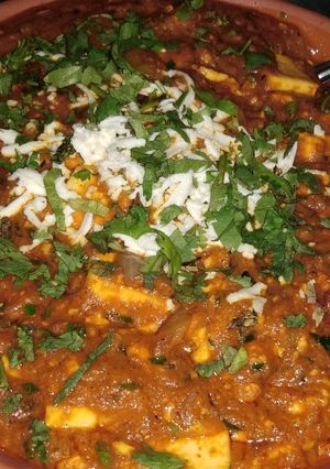 A picture of Restaurant style paneer pasanda.