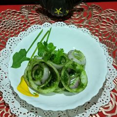A picture of Laccha Pyaaz Salad.