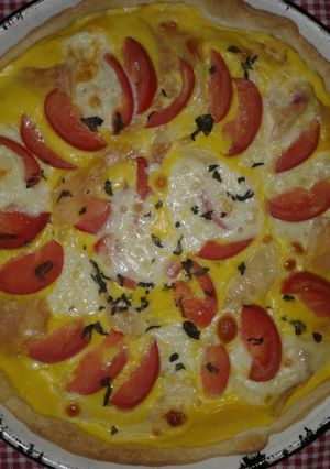 Una foto de Tarta de jamón y queso