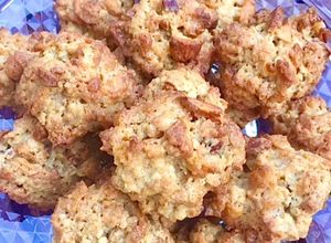 Foto di 153 • Biscotti alle mandorle, corn flakes e miele di Natalia Cattelani
