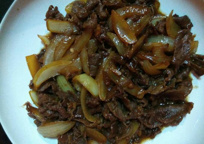 Daging sapi masak mentega