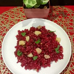A picture of Beetroot sabudana khichdi.