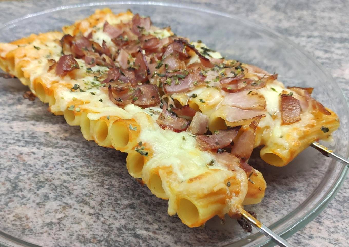 Brocheta de macarrones