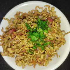 A picture of Maggi chatpati bhel.
