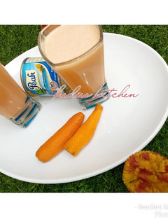 A picture of Carrot milk drink.