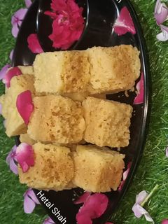 मैसूर पाक (Mysore pak recipe in Hindi) रेसिपी मुख्य फोटो