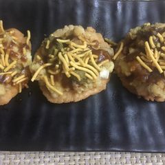 Sev puri A picture of Sev puri.