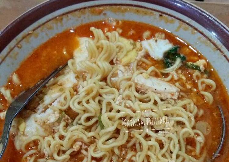 Mie rebus tahu