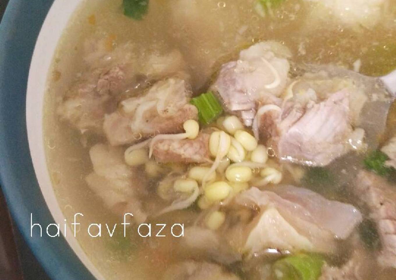 Soto Daging Kuah Bening