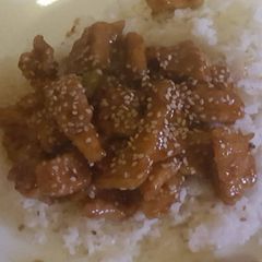 A picture of Orange Chicken.
