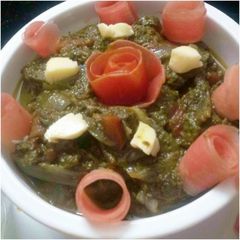 A picture of Saag.