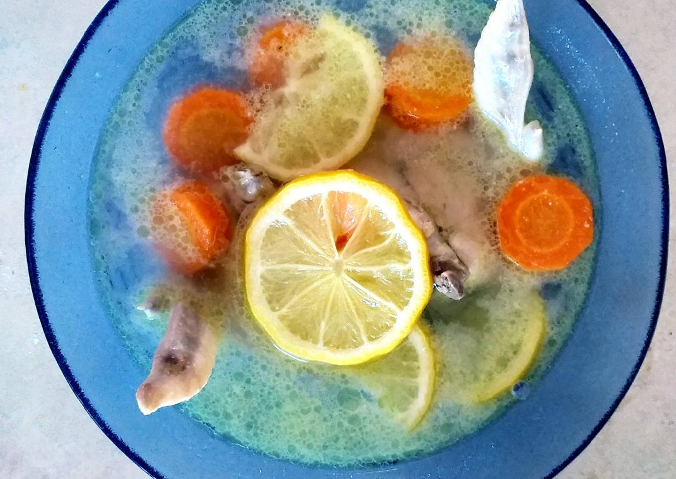 Sup ayam kuah lemon