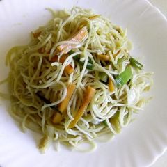 A picture of Veg cheese spaghetti.